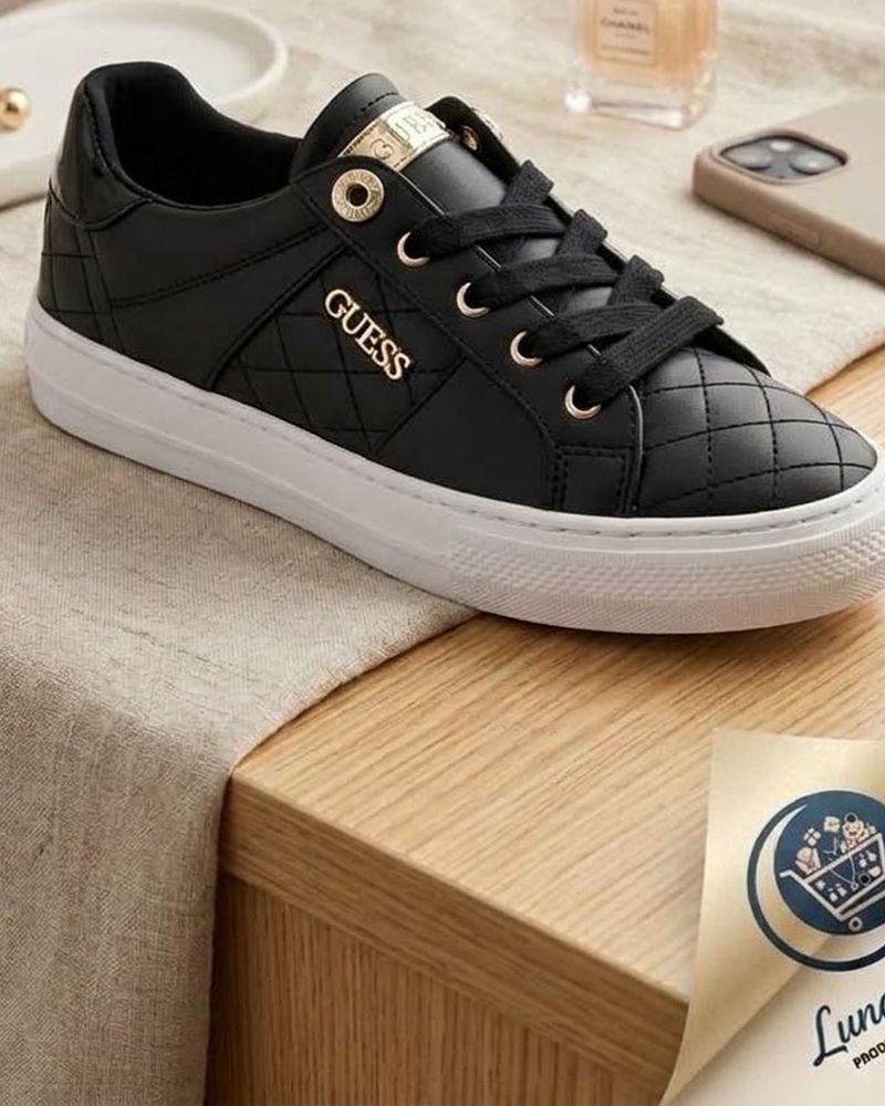 Sneakers Guess, talla 7 USA (preventa)